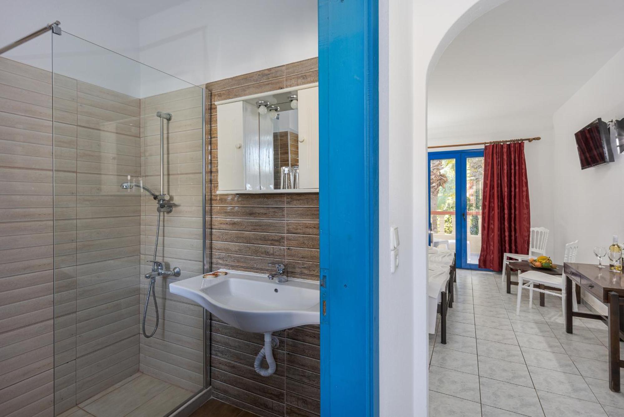 Palm Bay By Estia Hotel Sissi Buitenkant foto