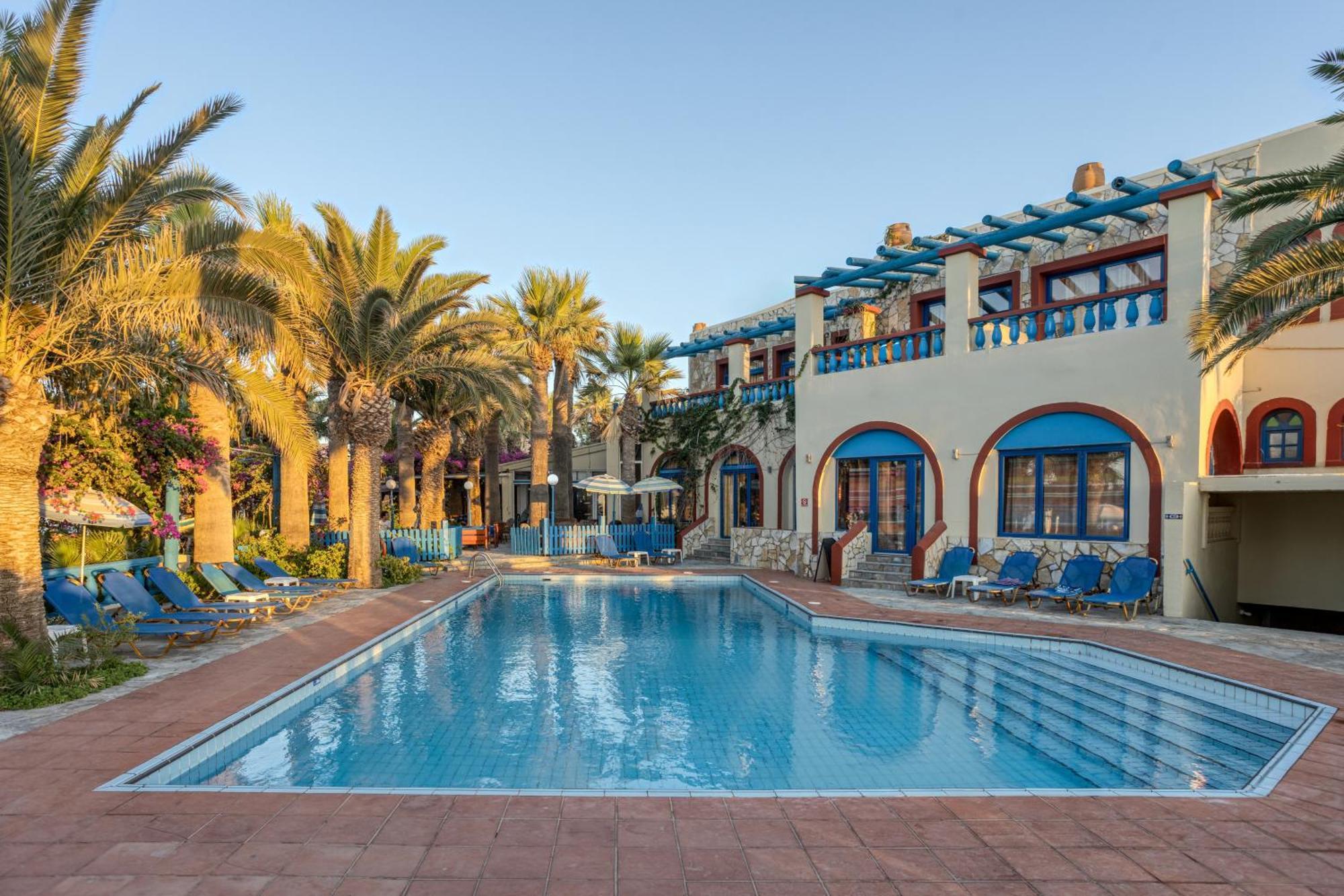Palm Bay By Estia Hotel Sissi Buitenkant foto